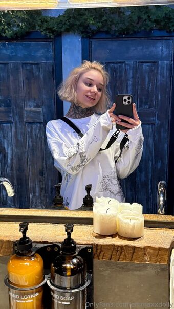 emmaxxdolly