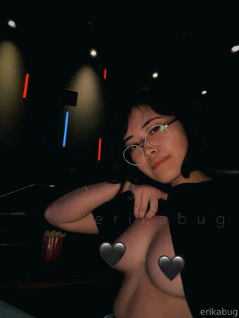 erikabug Nackt Leaks OnlyFans Foto 18