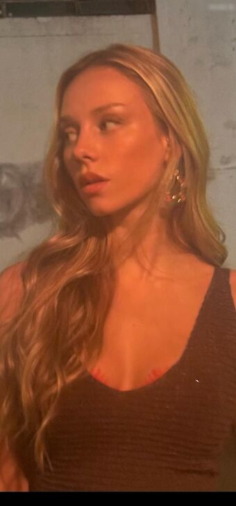 Ester Expósito