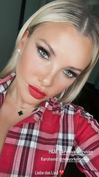 Evelyn Burdecki Nackt Leaks OnlyFans Foto 9