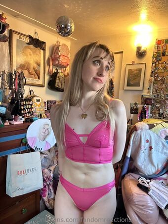 Fandomreactions Nackt Leaks OnlyFans Foto 193