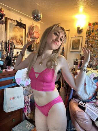 Fandomreactions Nackt Leaks OnlyFans Foto 195