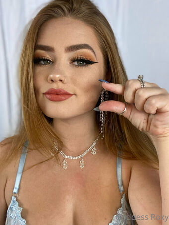 findomroxy1 Nackt Leaks OnlyFans Foto 34