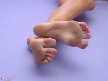 Footlovegirls