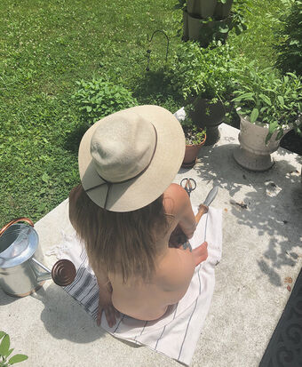 gardener Nackt Leaks OnlyFans Foto 2