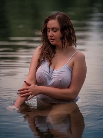 German Bombshell Nackt Leaks OnlyFans Foto 5