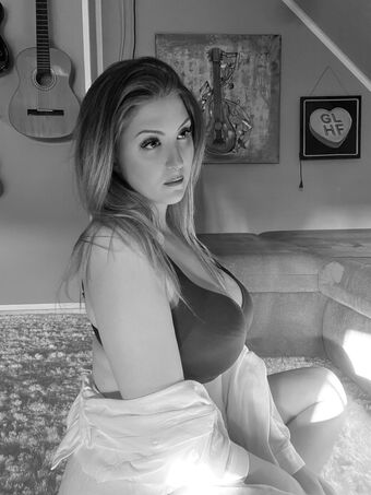 German Streamer Kitty Nackt Leaks OnlyFans Foto 4