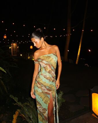 Gokce Selina Asici Nackt Leaks OnlyFans Foto 1