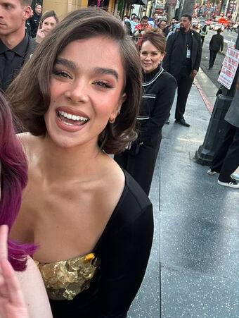 Hailee Steinfeld