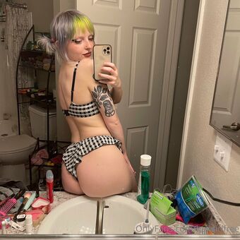 hexgirlfree