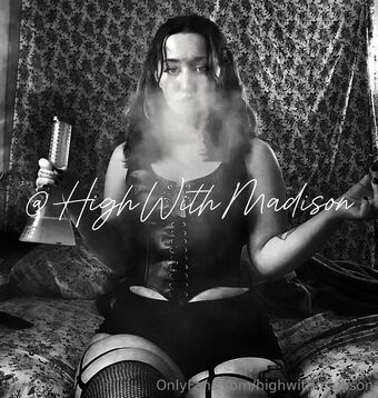 highwithmadison Nackt Leaks OnlyFans Foto 33