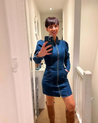 Hot News Weather Babes