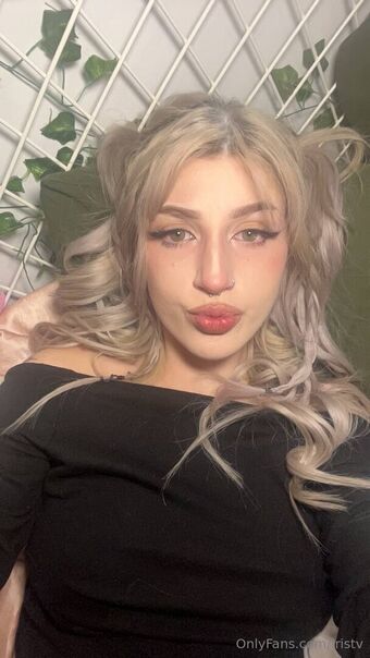 iristv Nackt Leaks OnlyFans Foto 38