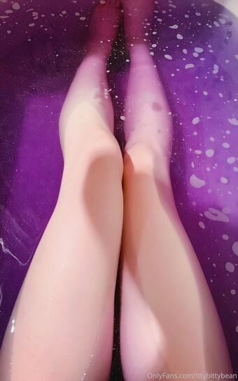 ittybittybean Nackt Leaks OnlyFans Foto 7