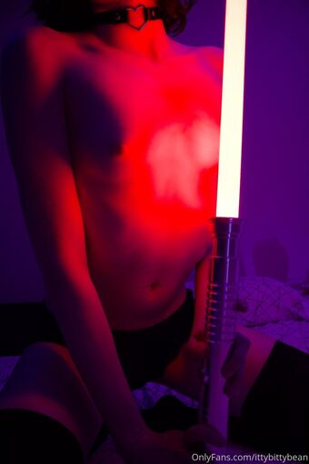 ittybittybean Nackt Leaks OnlyFans Foto 17