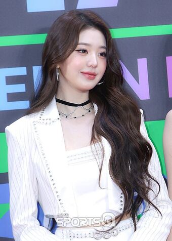 Jang Won-young