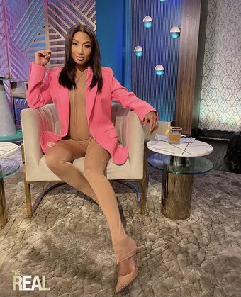 Jeannie Mai Nackt Leaks OnlyFans Foto 15