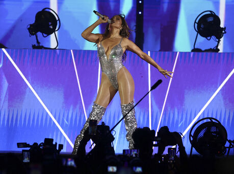 Jennifer Lopez