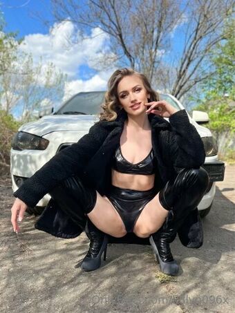 k8lyn096x