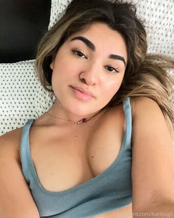 karinugh Nackt Leaks OnlyFans Foto 13