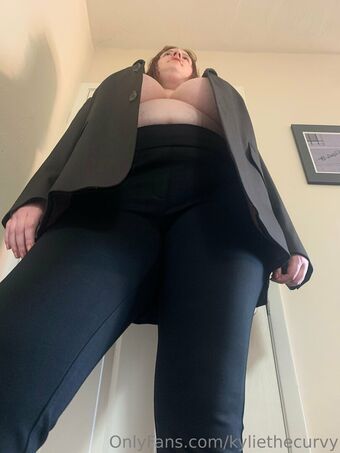 kyliethecurvy