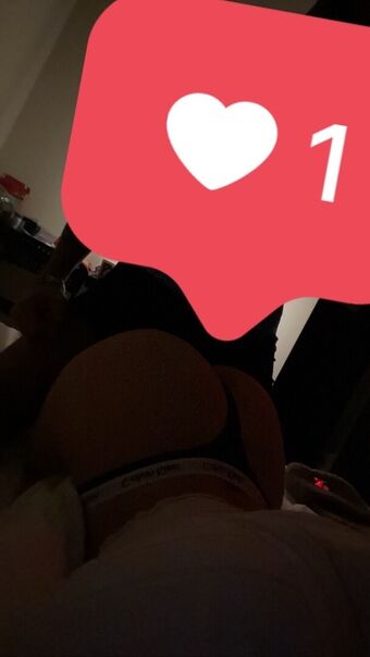 Lara Büttner Nackt Leaks OnlyFans Foto 11