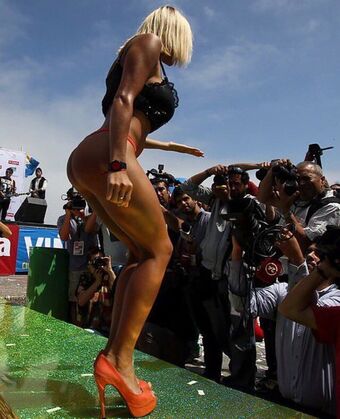 Larolon Nackt Leaks OnlyFans Foto 23