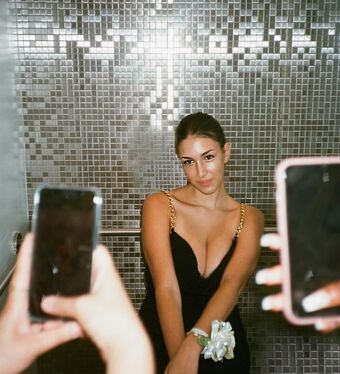 Leilani Azalea Nackt Leaks OnlyFans Foto 37