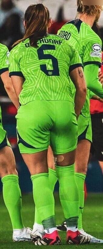 Lena Oberdorf Nackt Leaks OnlyFans Foto 10