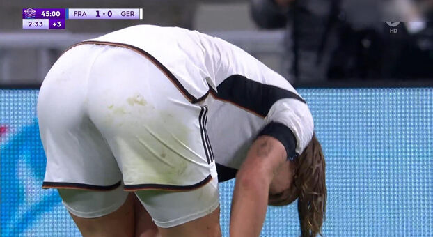 Lena Oberdorf Nackt Leaks OnlyFans Foto 22