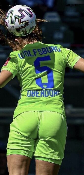 Lena Oberdorf Nackt Leaks OnlyFans Foto 36