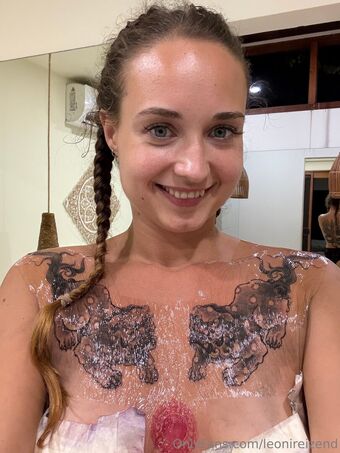 Leonireizend Nackt Leaks OnlyFans Foto 32