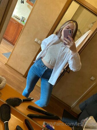 leslynade Nackt Leaks OnlyFans Foto 9