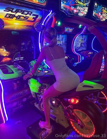 lillyslibrary Nackt Leaks OnlyFans Foto 23