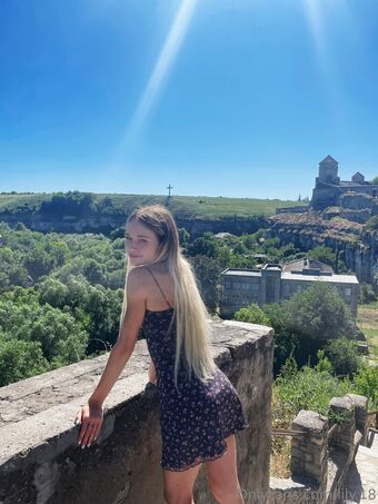 lily.18 Nackt Leaks OnlyFans Foto 26