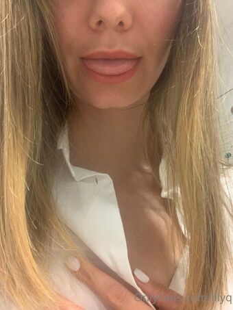 lilyq Nackt Leaks OnlyFans Foto 6