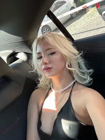 Linasuozgen Nackt Leaks OnlyFans Foto 7