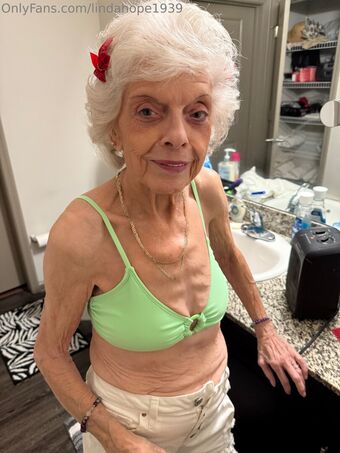 lindahope1939 Nackt Leaks OnlyFans Foto 77