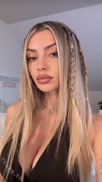 linuschka Nackt Leaks OnlyFans Foto 49