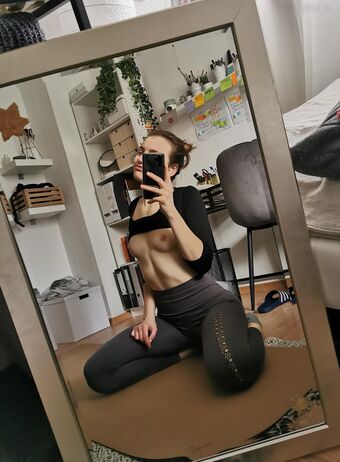 lorenchen Nackt Leaks OnlyFans Foto 38