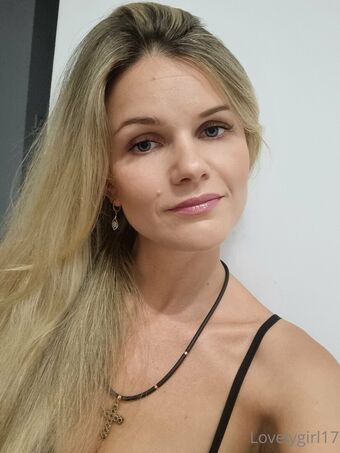 lovelygirl17