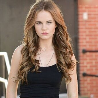 Mackenzie Lintz