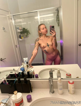mandywolf777