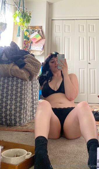 MapleDivine Nackt Leaks OnlyFans Foto 28