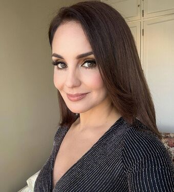 Marisa Minetti Hotwife