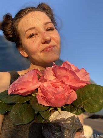 mel0dic_erotic