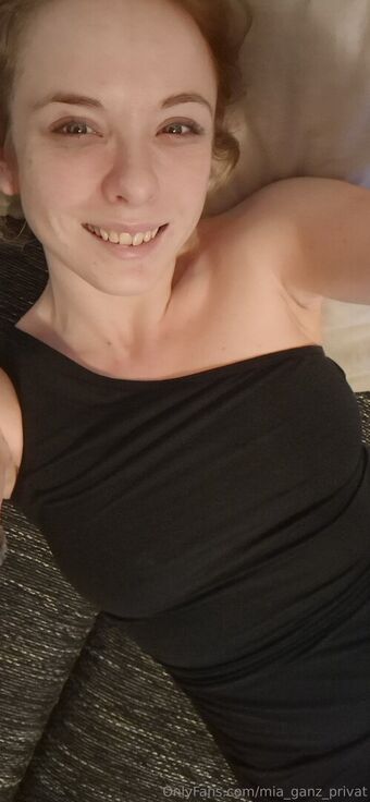 mia_ganz_privat Nackt Leaks OnlyFans Foto 33