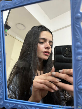 Millie_Mi