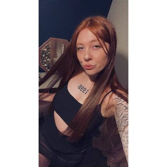 Molly Capper Nackt Leaks OnlyFans Foto 15