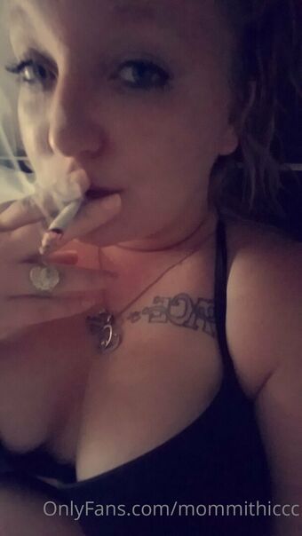 mommithiccc
